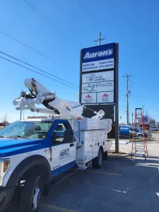 pylon signs (5)